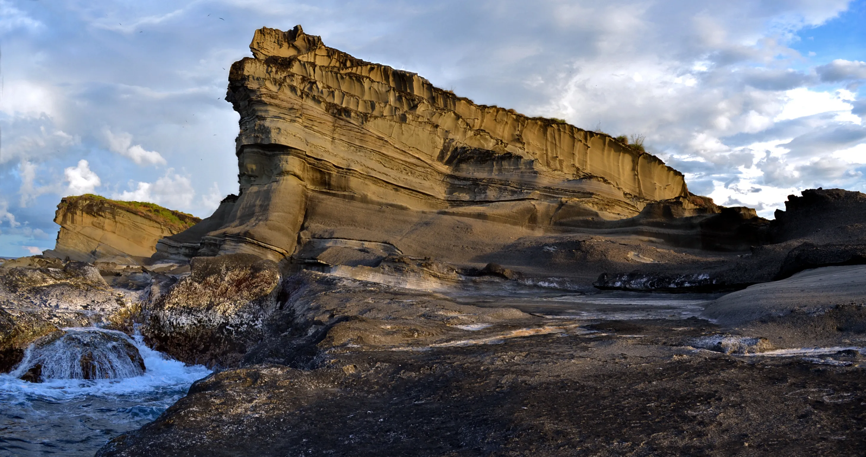 Biri Island Rock Formations, Northern Samar