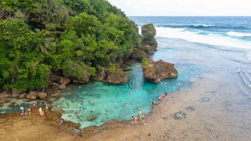 Magpupungko Rock Pools, Siargao