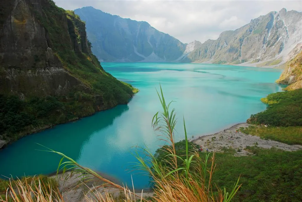 Mount Pinatubo Crater Lake, Pampanga / Tarlac / Zambales